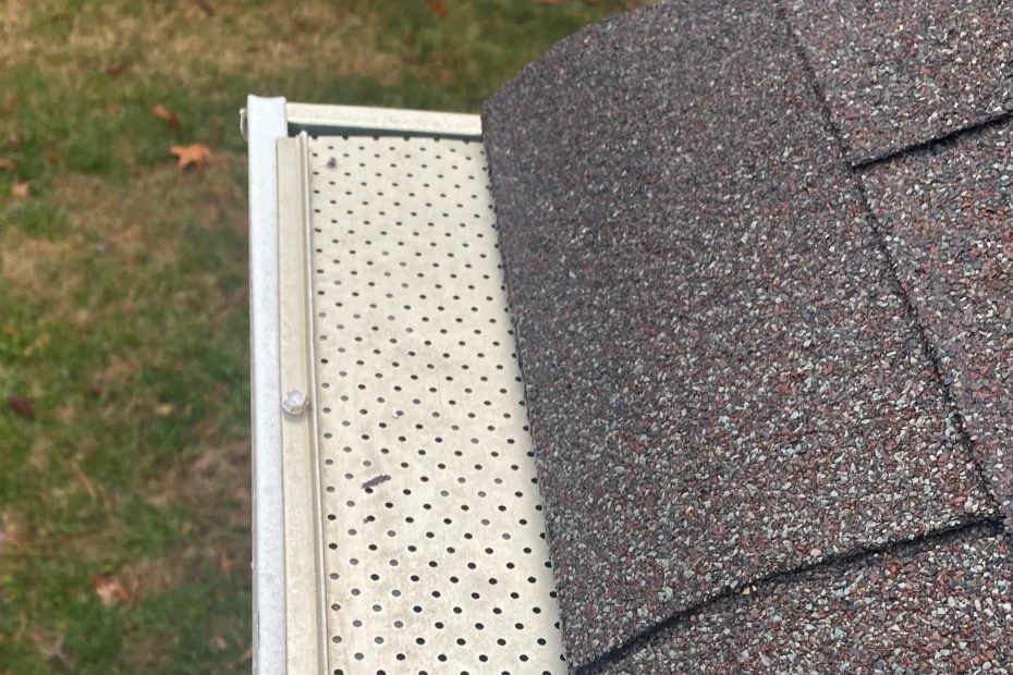 Gutter Cleaning Highland Beach FL